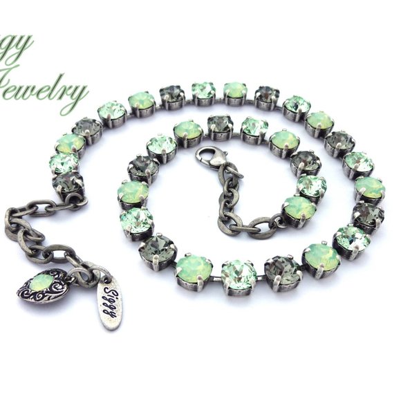 Swarovski 3-Piece Jewelry Set, Mint Green and Gray - Picture 6 of 8